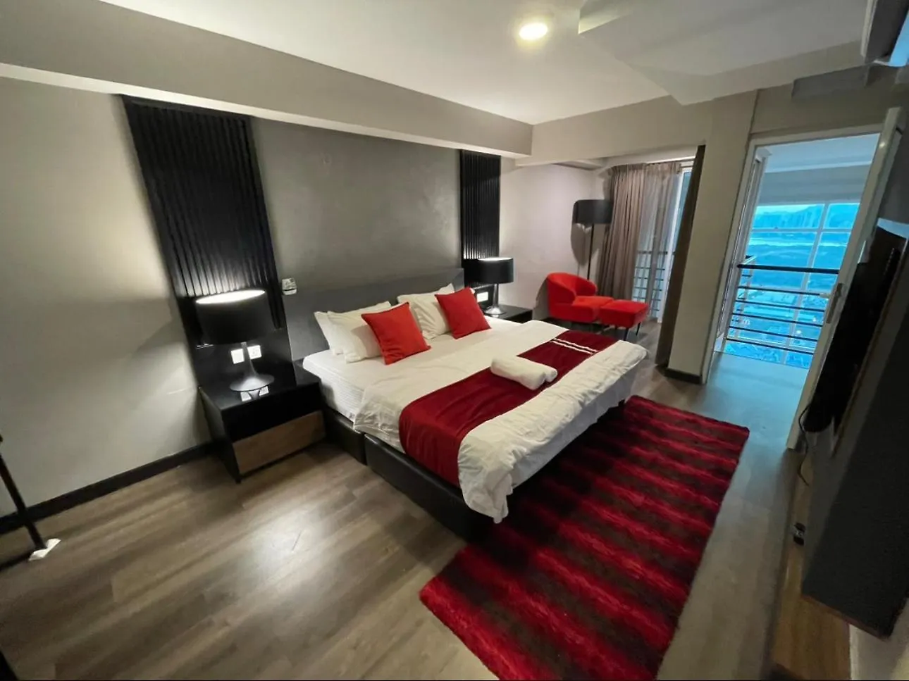 Amazing Seaview Duplex George Town Maritime Suites 20 Ma­lay­sia